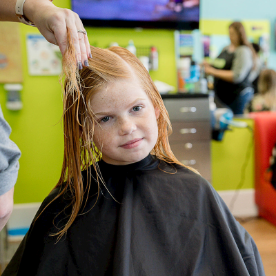 19 - Shampoo, Blow Dry & Quick Style (no haircut)