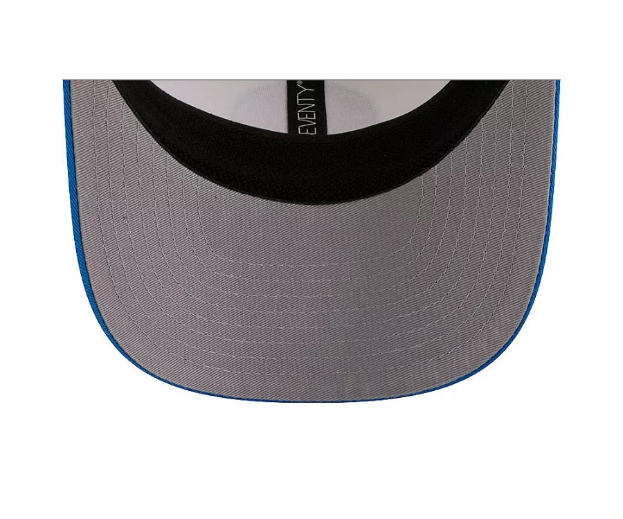 Detroit Lions White and Blue Historical Circle Patch 9Seventy Stretch Snap Trucker