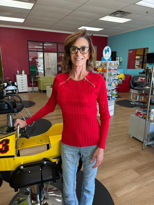 Ms Mary Master Stylist 